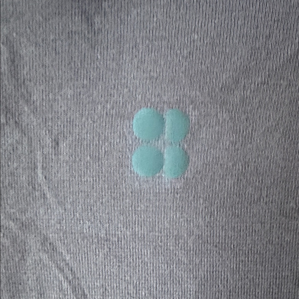 NEW Sweaty Betty Glisten Long Sleeve Workout Top - Picture 2 of 5